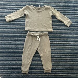 Quincy Mae baby set size 12-18m